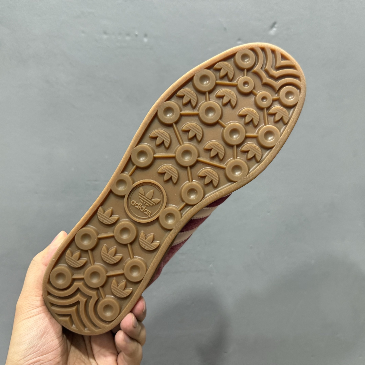 Adidas originals GAZELLE BOLD CNY 蛇年限定 高热新品 ”year ofsnake” 时尚百搭 防滑耐磨 低帮 阿迪达斯 厚底松糕板鞋 JQ4389