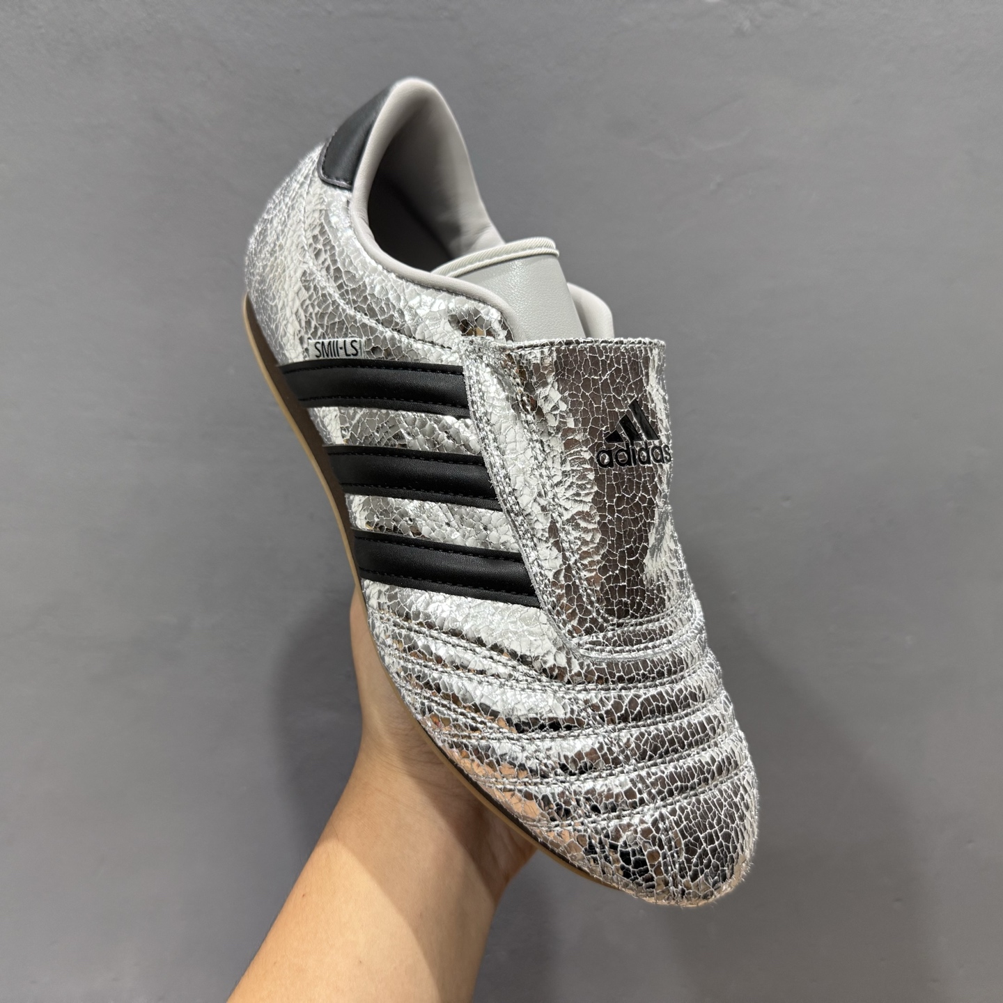 adidas originals Taekwondo 阿迪的Taekwondo既有复古跆拳道鞋的筋骨感 JQ9664