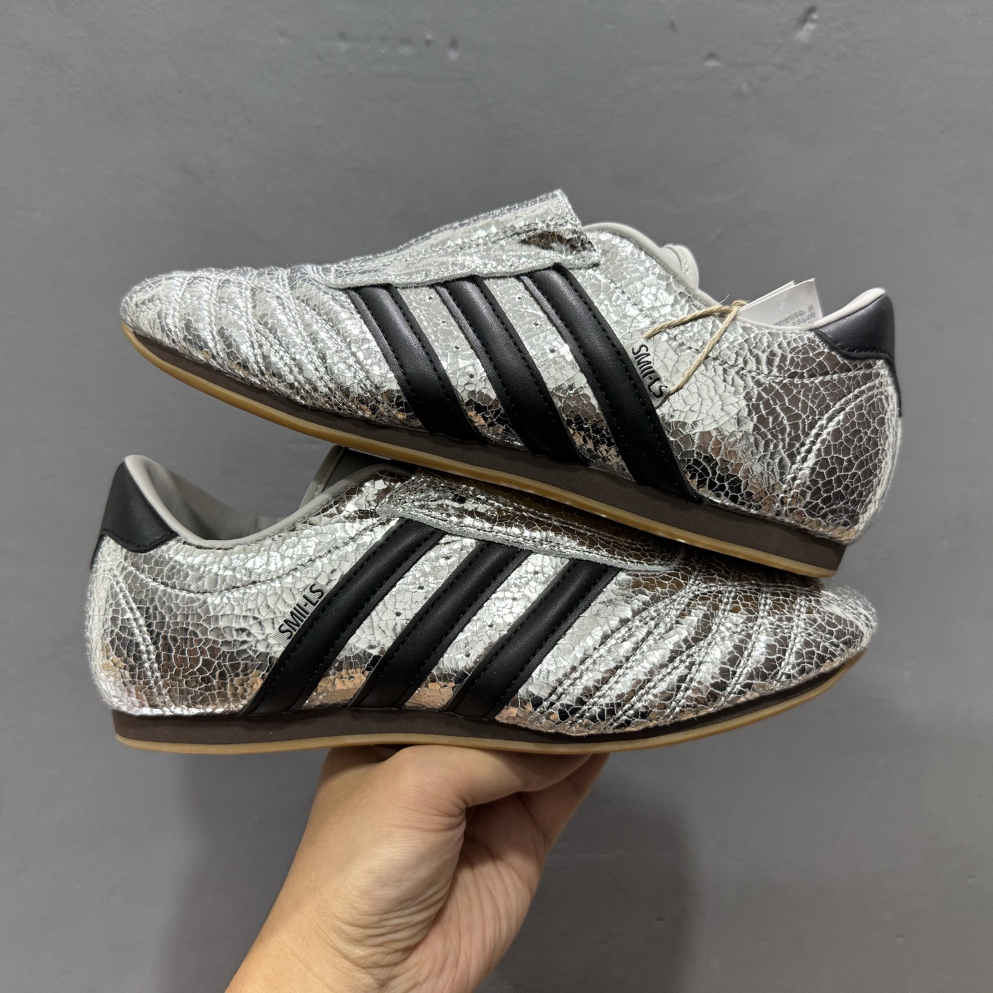 adidas originals Taekwondo 阿迪的Taekwondo既有复古跆拳道鞋的筋骨感 JQ9664