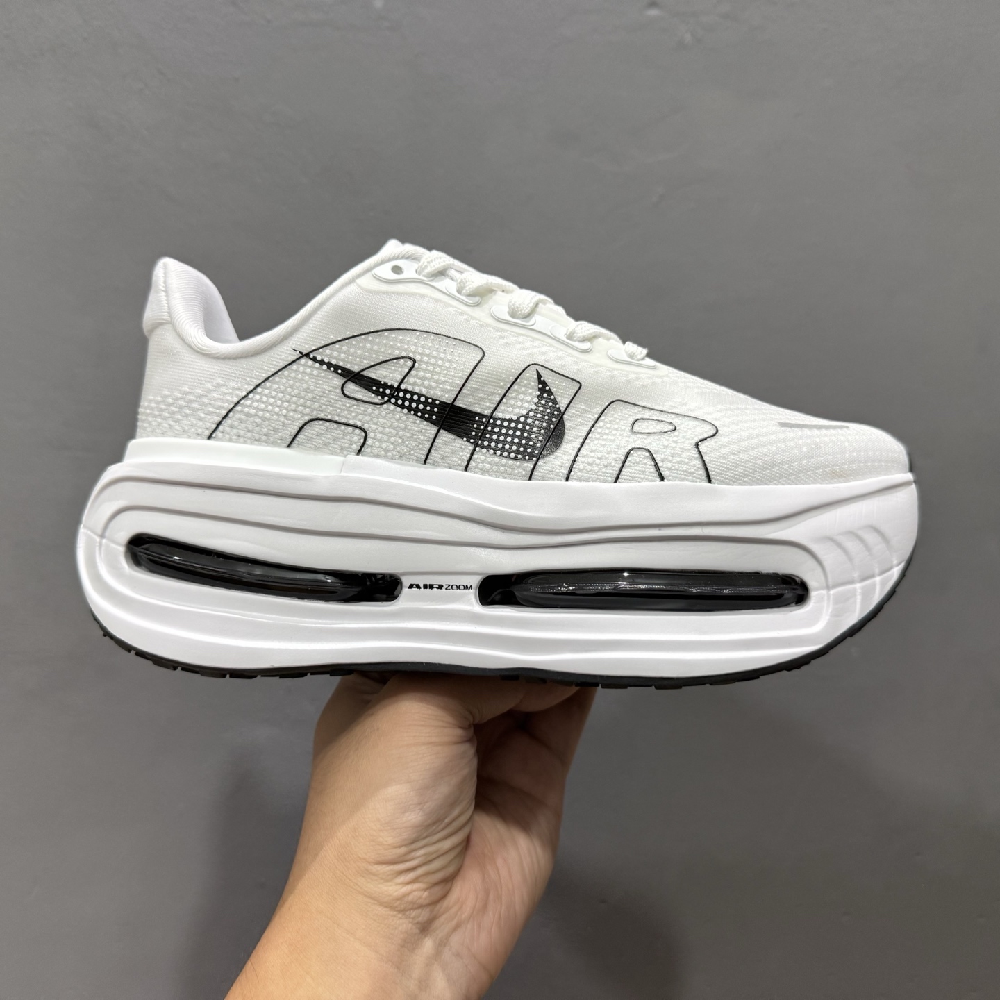 220 Nike ZOOM PREMIUM 耐克 飞马 舒适减震防滑 低帮跑步鞋 FN8453-024