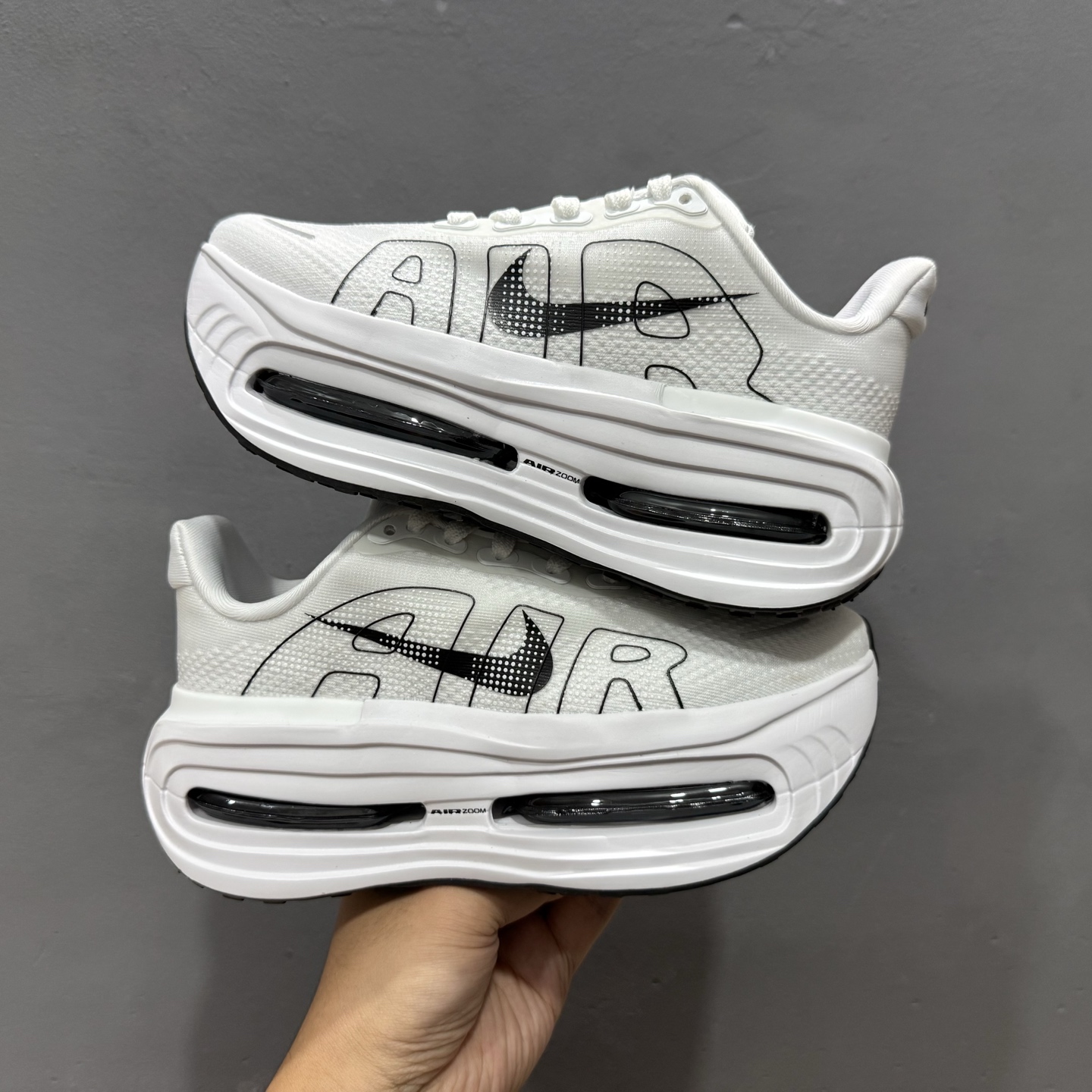 220 Nike ZOOM PREMIUM 耐克 飞马 舒适减震防滑 低帮跑步鞋 FN8453-024