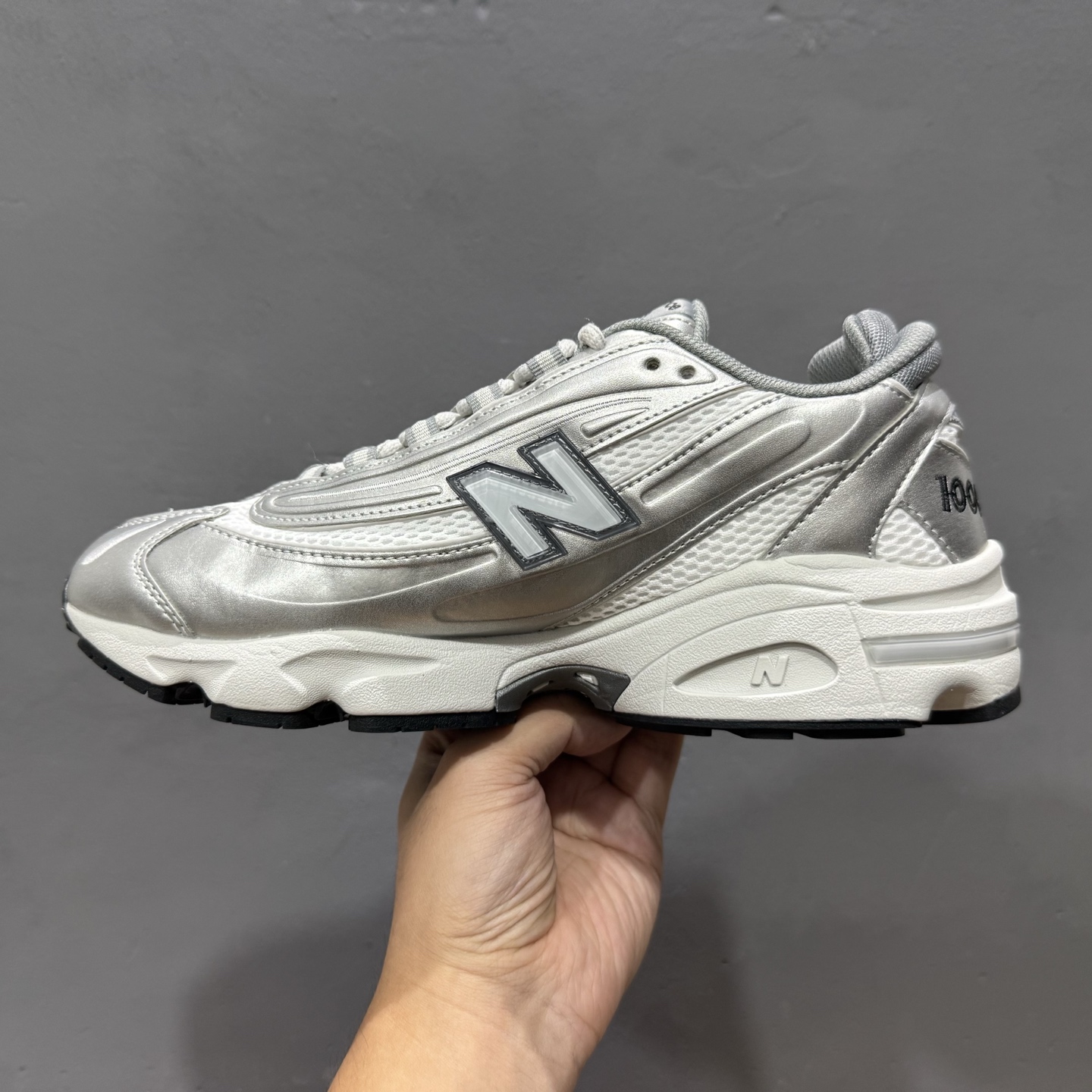 New Balance 1000系列 复古老爹风低帮休闲运动跑步鞋 M1000G