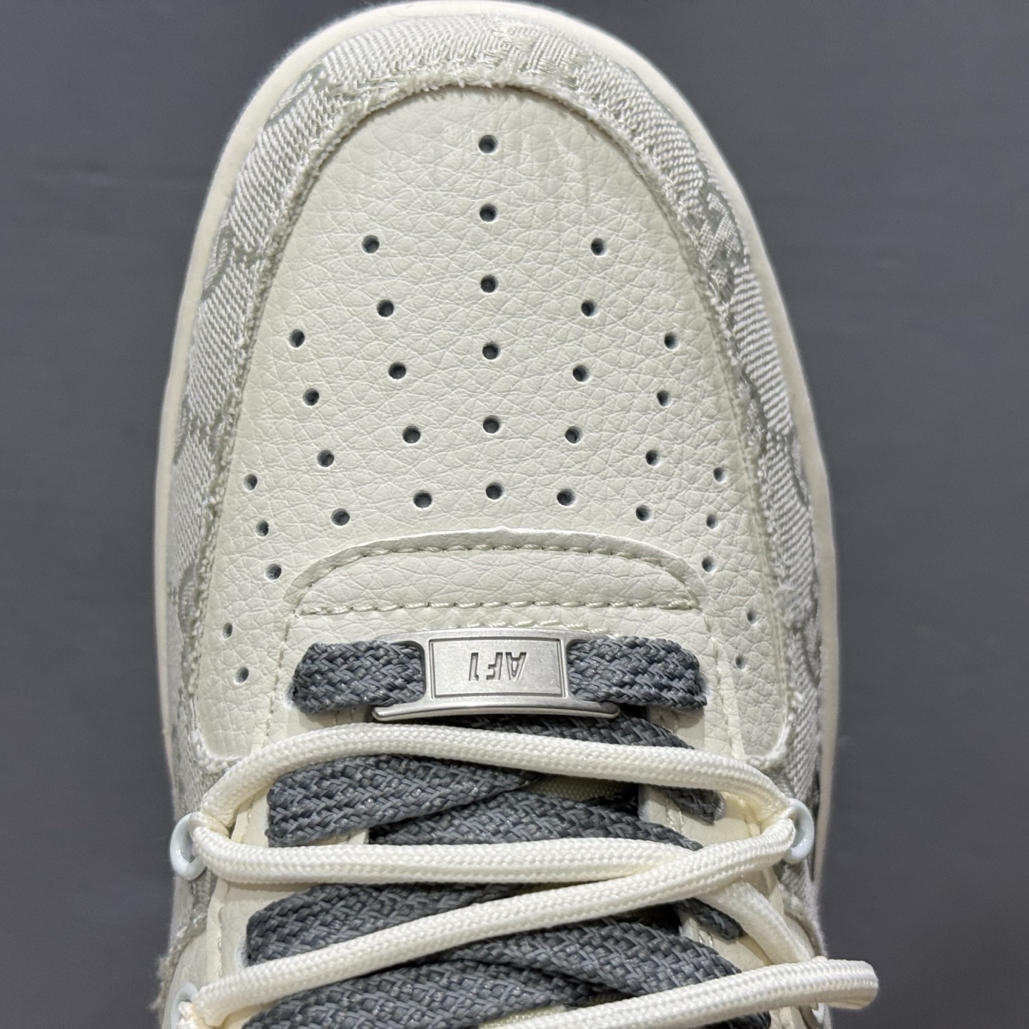 NIke Air Force 1 '07 Low 空军一号 低帮 运动鞋 休闲鞋 SJ1198-105