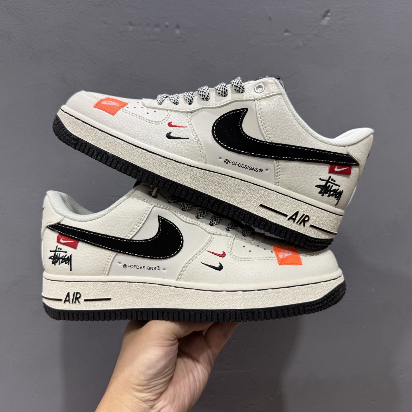 NIke Air Force 1 '07 Low “斯图西联名--米黑织布标”空军一号 低帮 运动鞋 SJ6698-011