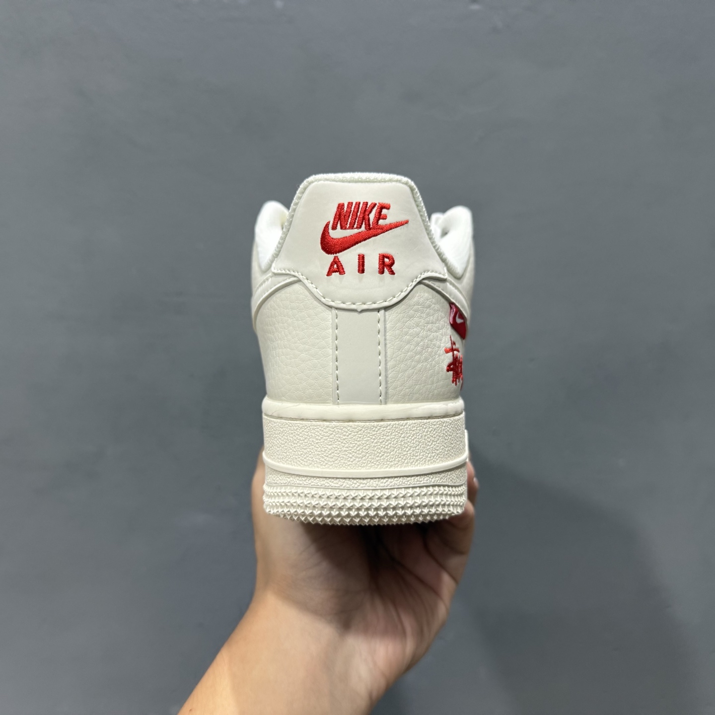 NIke Air Force 1 '07 Low “斯图西联名--米黑织布标”空军一号 SJ6698-016