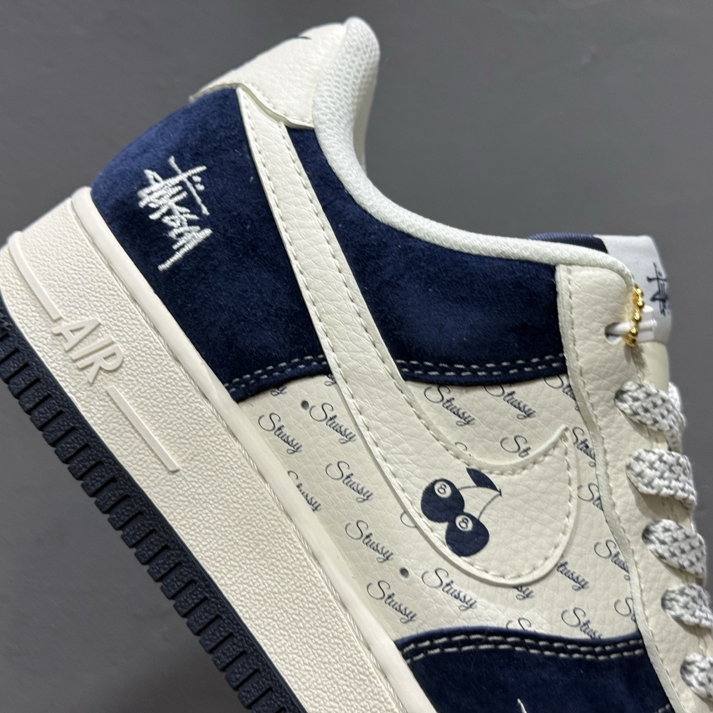 NIKE AIR FORCE 1‘07联名款 SM6188-673