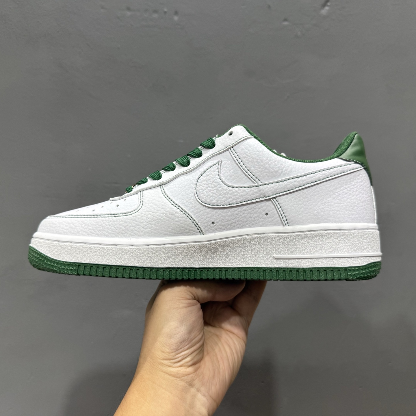 Nike Air Force 1 Low 白绿配色 1B6543-102