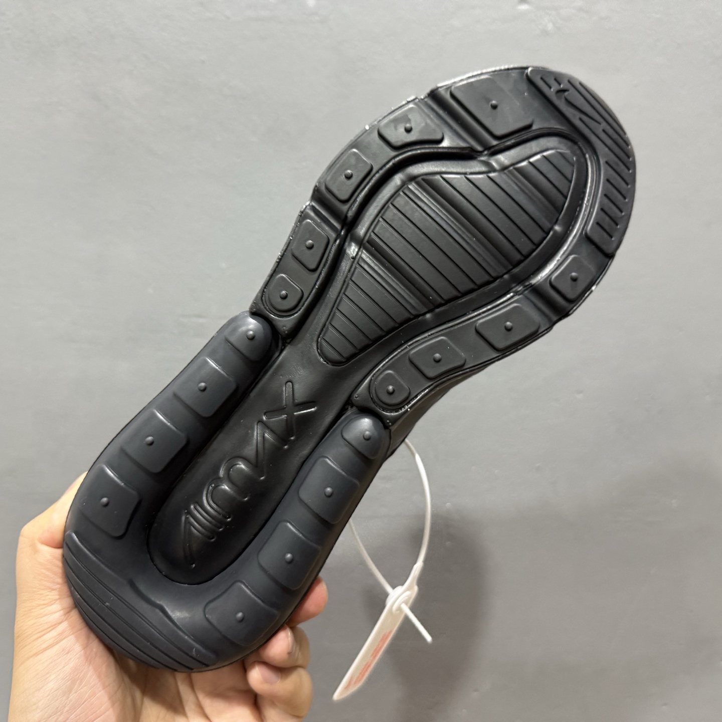 Nike Air Max 270混合科技透气后掌半气垫慢跑鞋 AH8050-202
