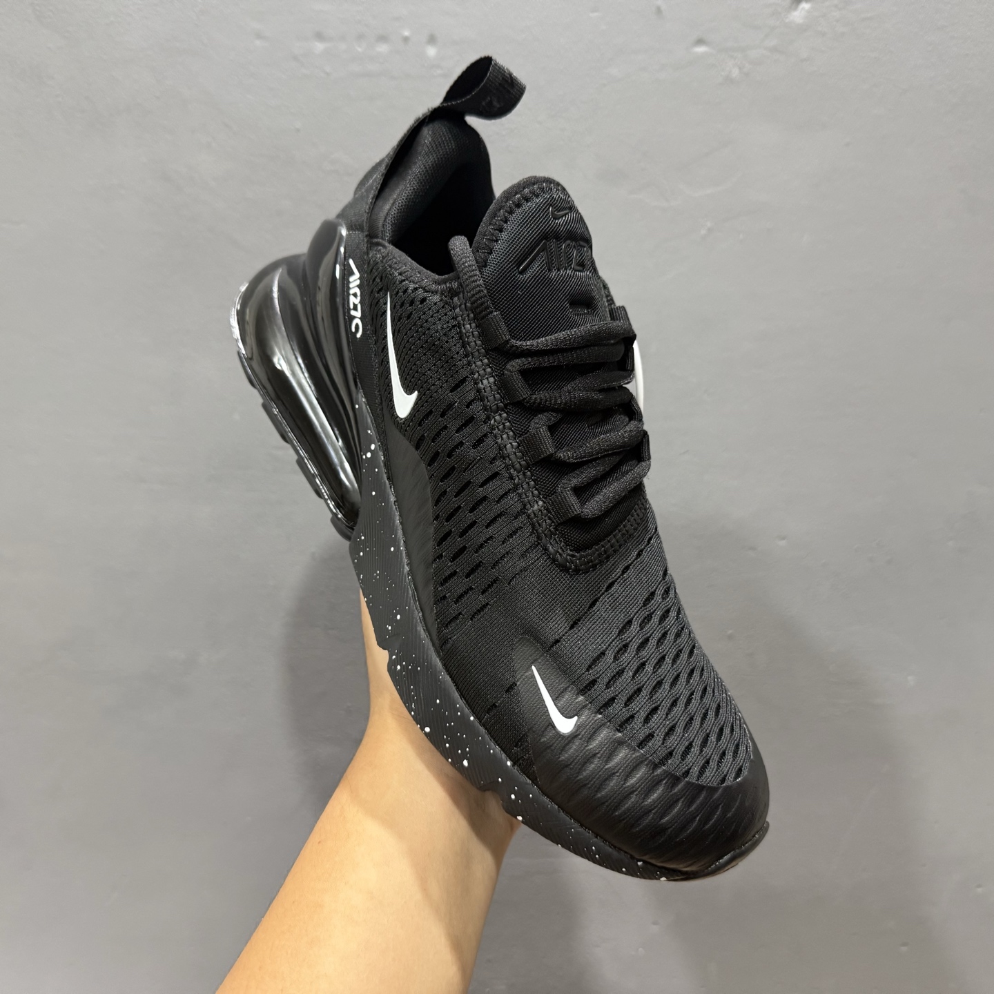 Nike Air Max 270混合科技透气后掌半气垫慢跑鞋 AH8050-202
