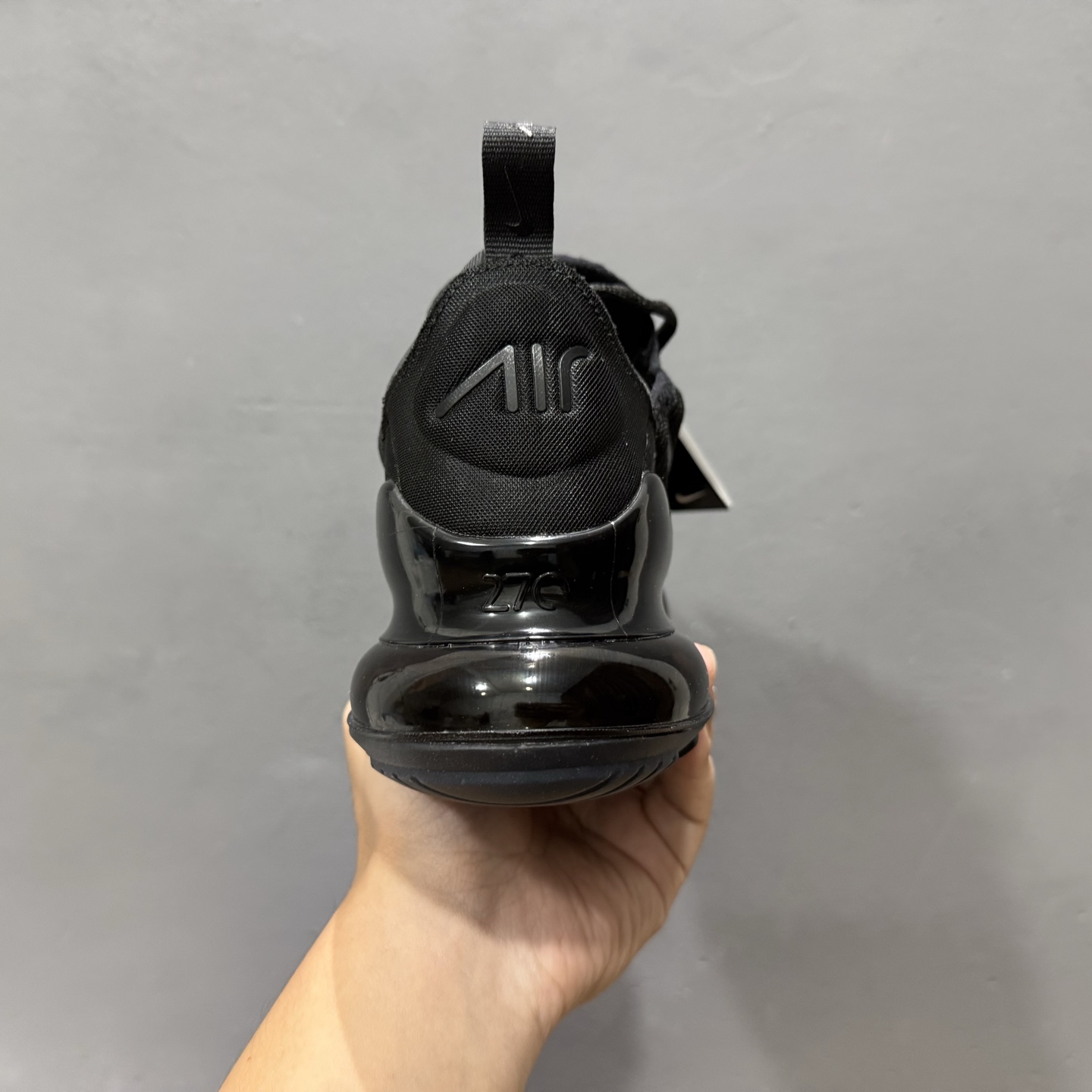 180 Nike Air Max 270混合科技透气后掌半气垫慢跑鞋 AH8050-005