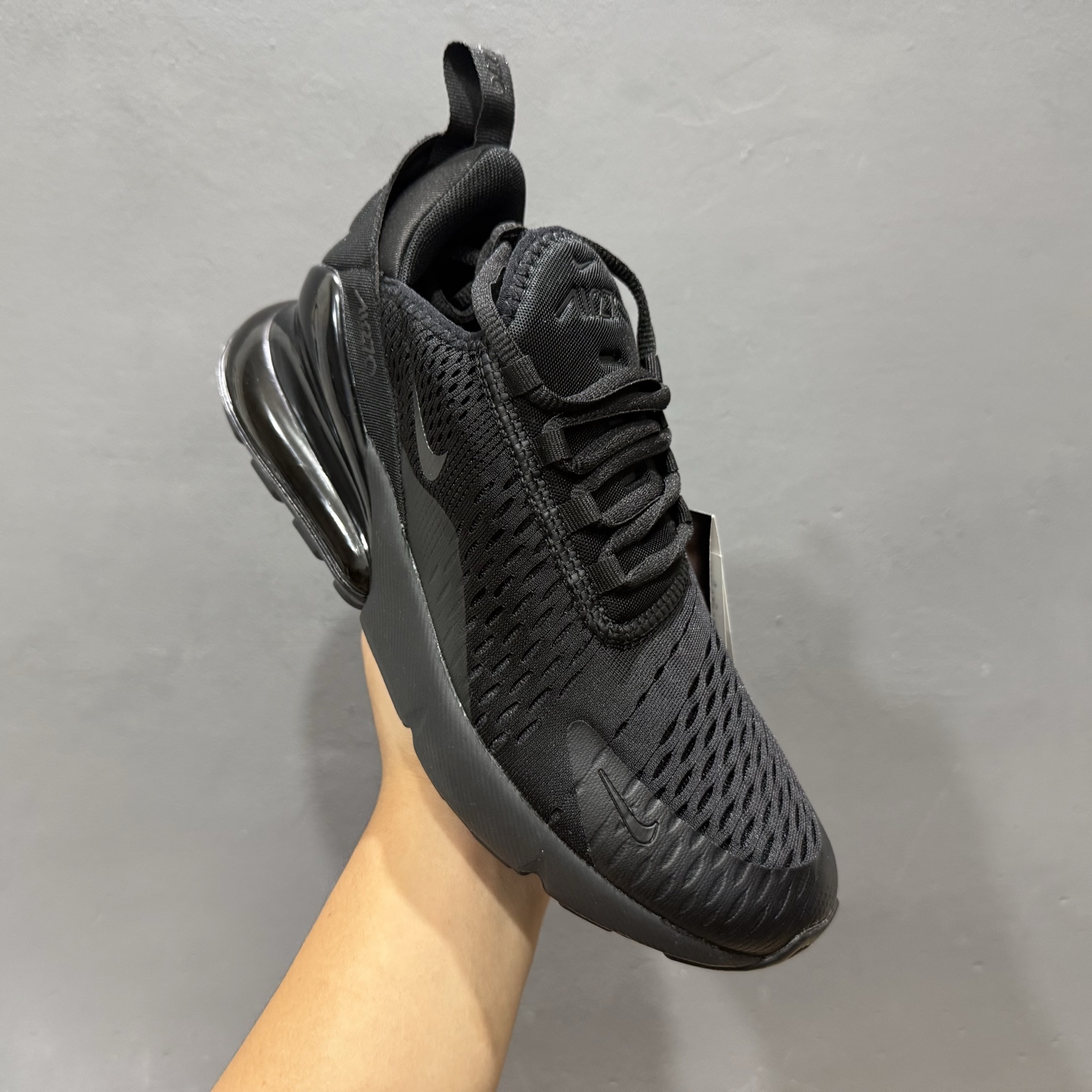 180 Nike Air Max 270混合科技透气后掌半气垫慢跑鞋 AH8050-005