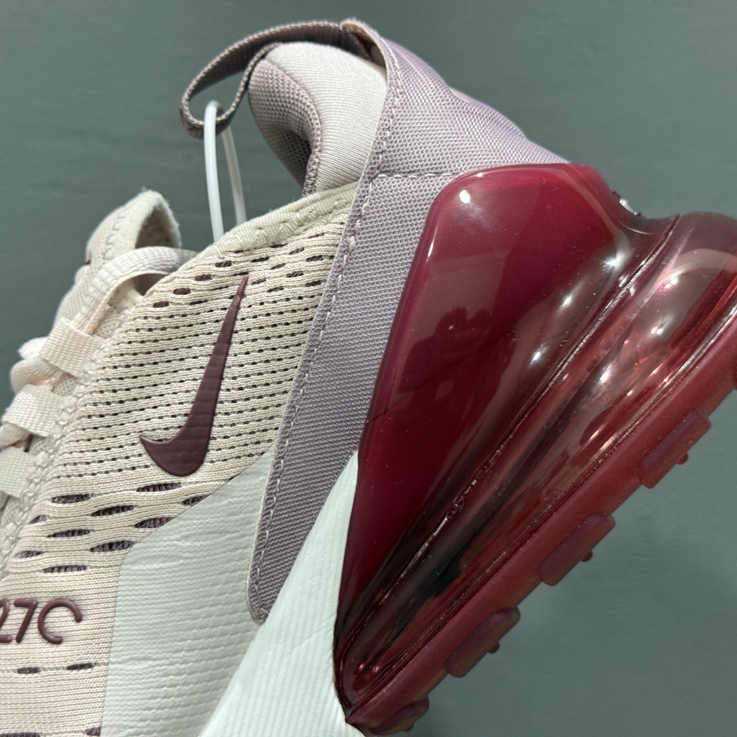 180 Nike Air Max 270混合科技透气后掌半气垫慢跑鞋 AH6789-601