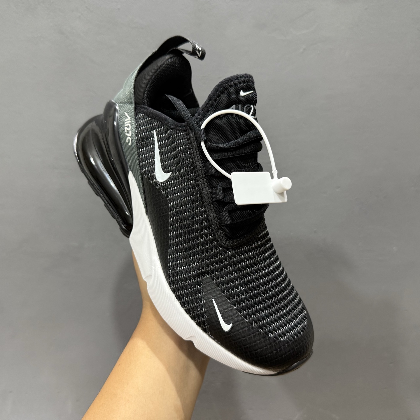 Nike Air Max 270科技后掌半气垫休闲运动慢跑鞋 AQ9164-004