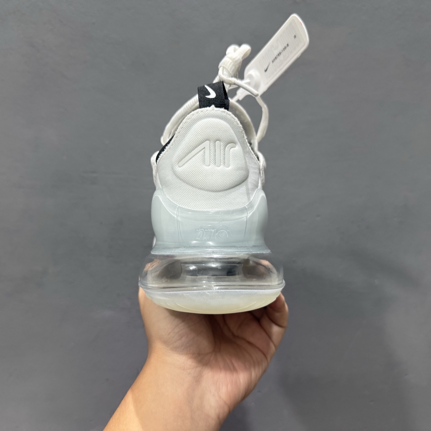 Nike Air Max 270混合科技透气后掌半气垫慢跑鞋 AH8050-100