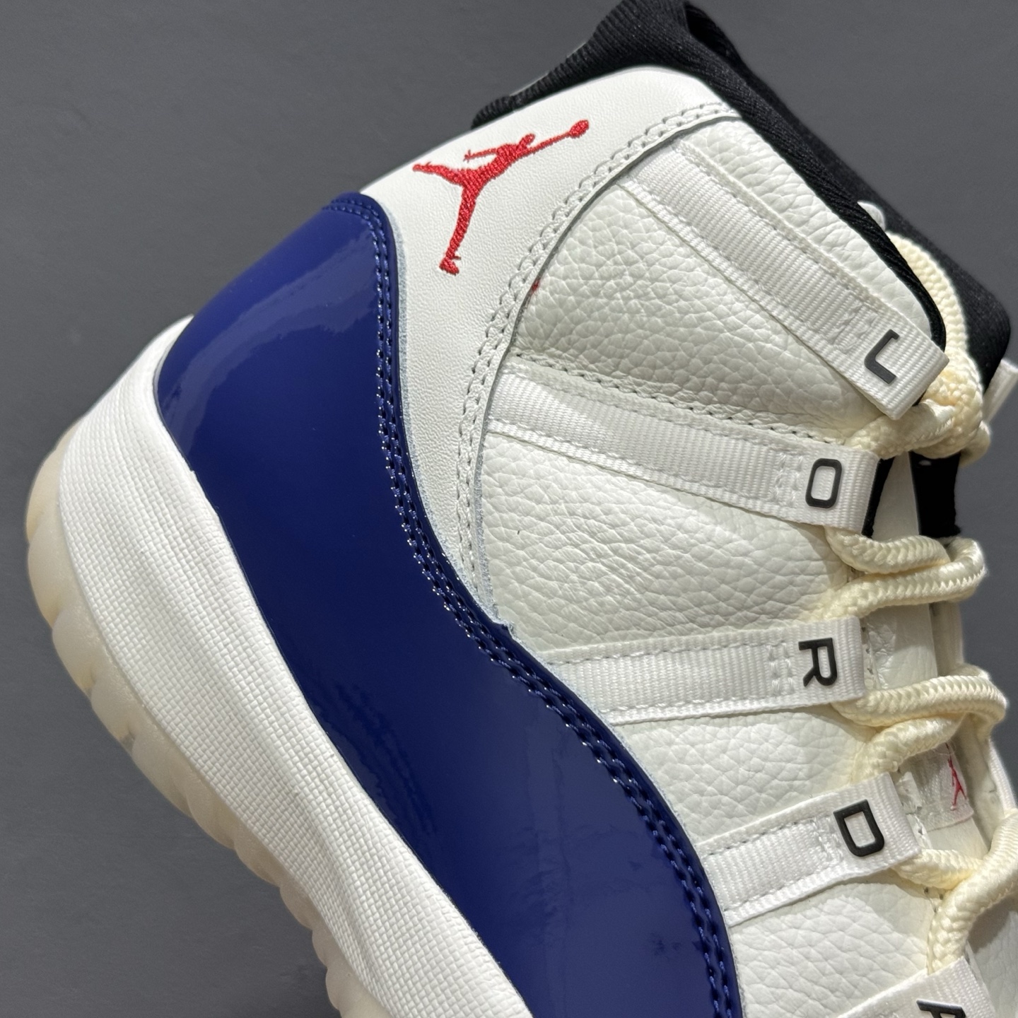 Air Jordan 11 AJ11 白蓝红 IH0296-400 ：36-48（半）