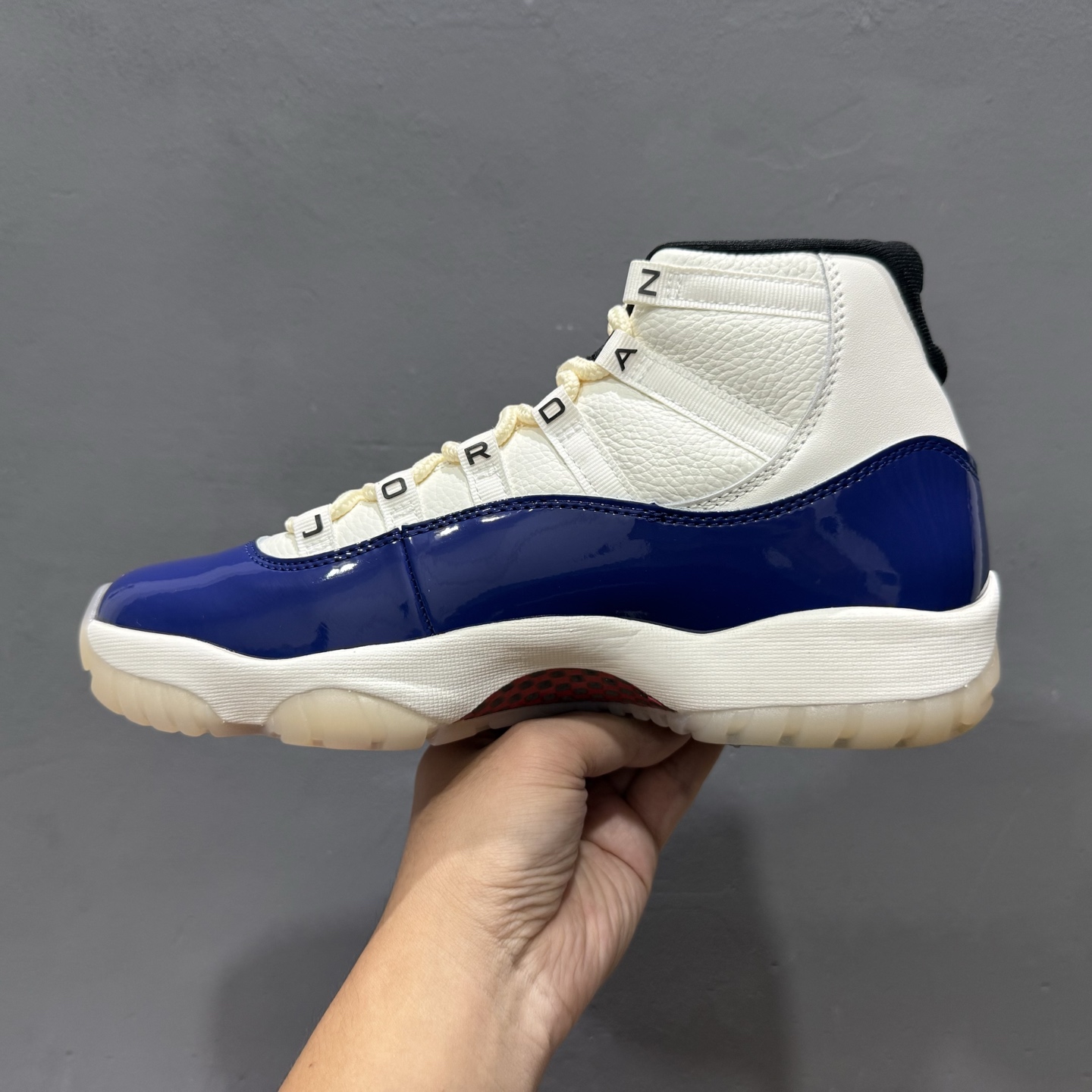 Air Jordan 11 AJ11 白蓝红 IH0296-400 ：36-48（半）