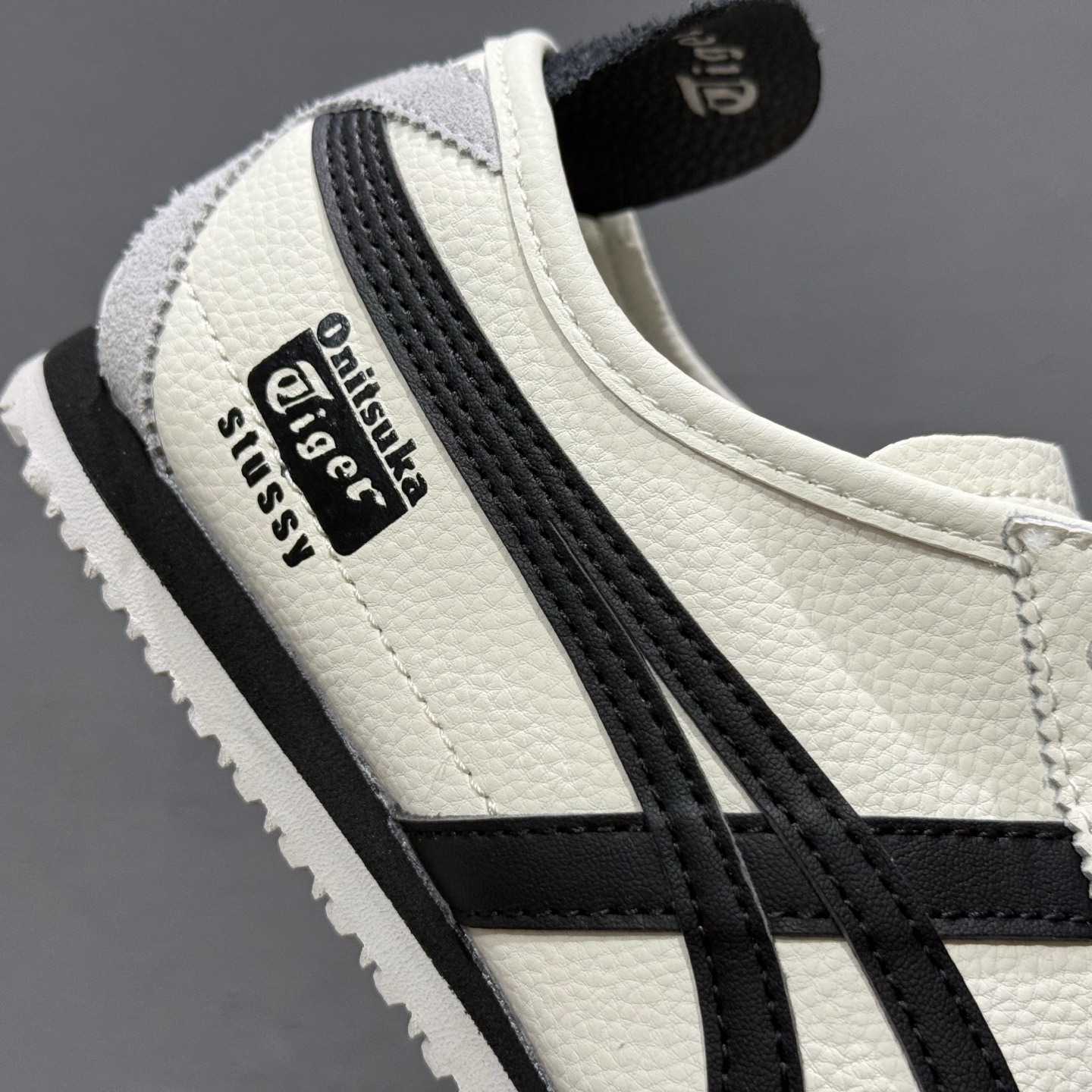 Onitsuka Tiger鬼塚虎 MEXICO 66 ‘DIY’定制球鞋系列 防滑耐磨透气轻便 低帮休闲鞋 DL408-135