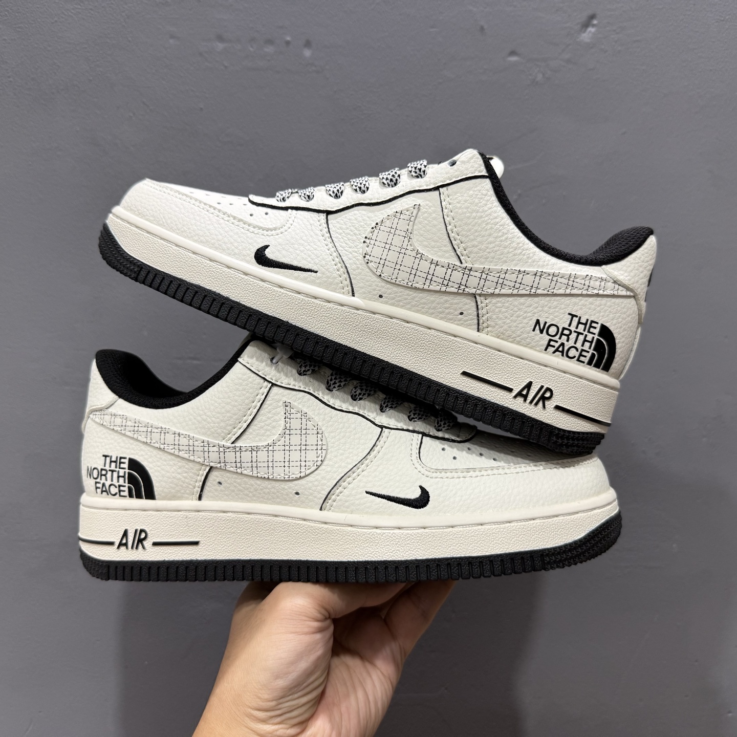 Nike Air Force 1'07 Low 北面联名 米黑网格 空军一号低帮休闲板鞋 JP8028-007