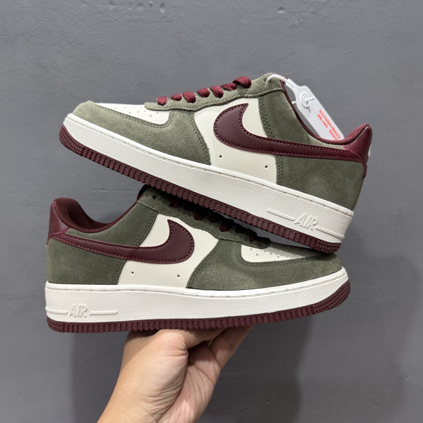 Nike Air Force 1'07 Low 空军一号低帮休闲板鞋 FQ8714-302