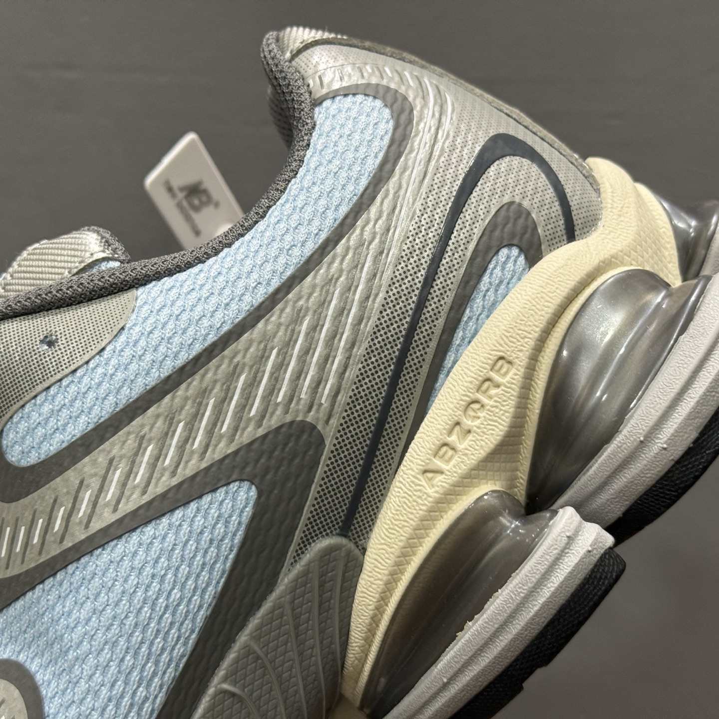 New Balance 新百伦 网面休闲鞋 U2000BA