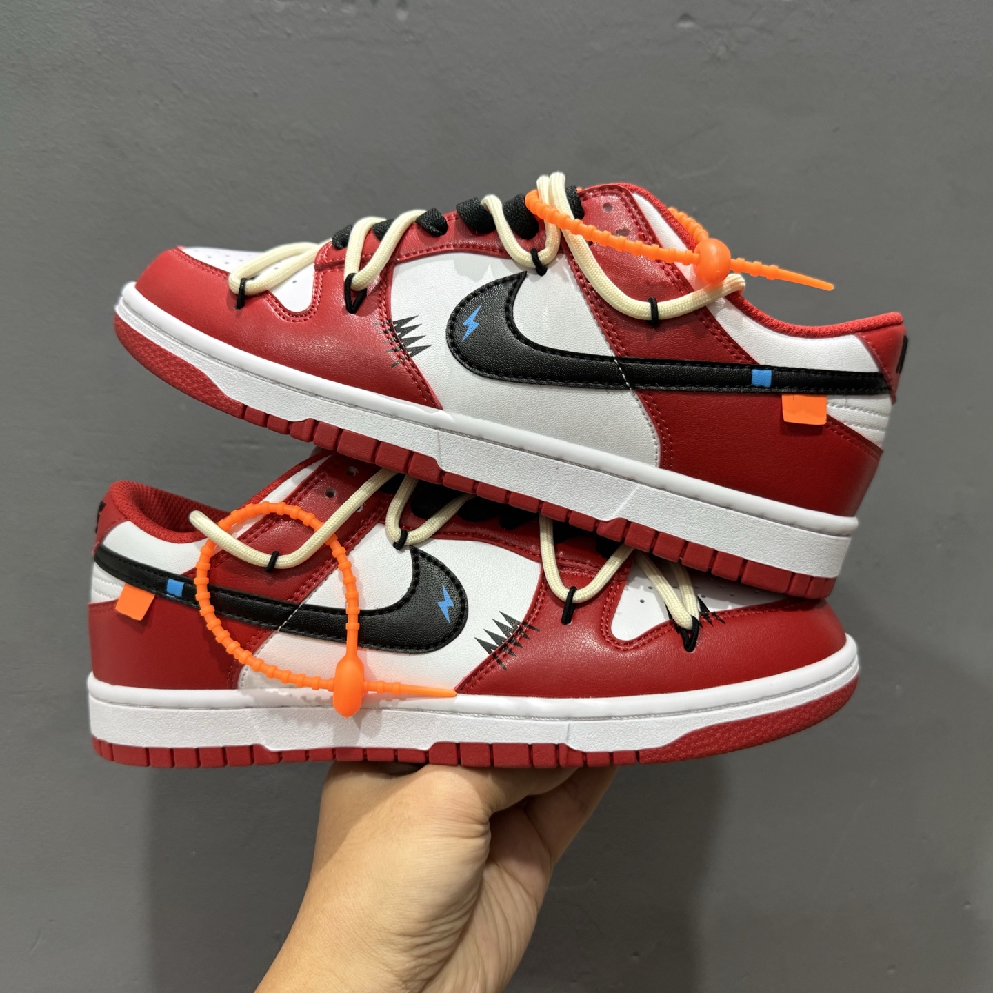 定制球鞋 Nike Dunk 闪电警戒 米黑红 DD1391-602