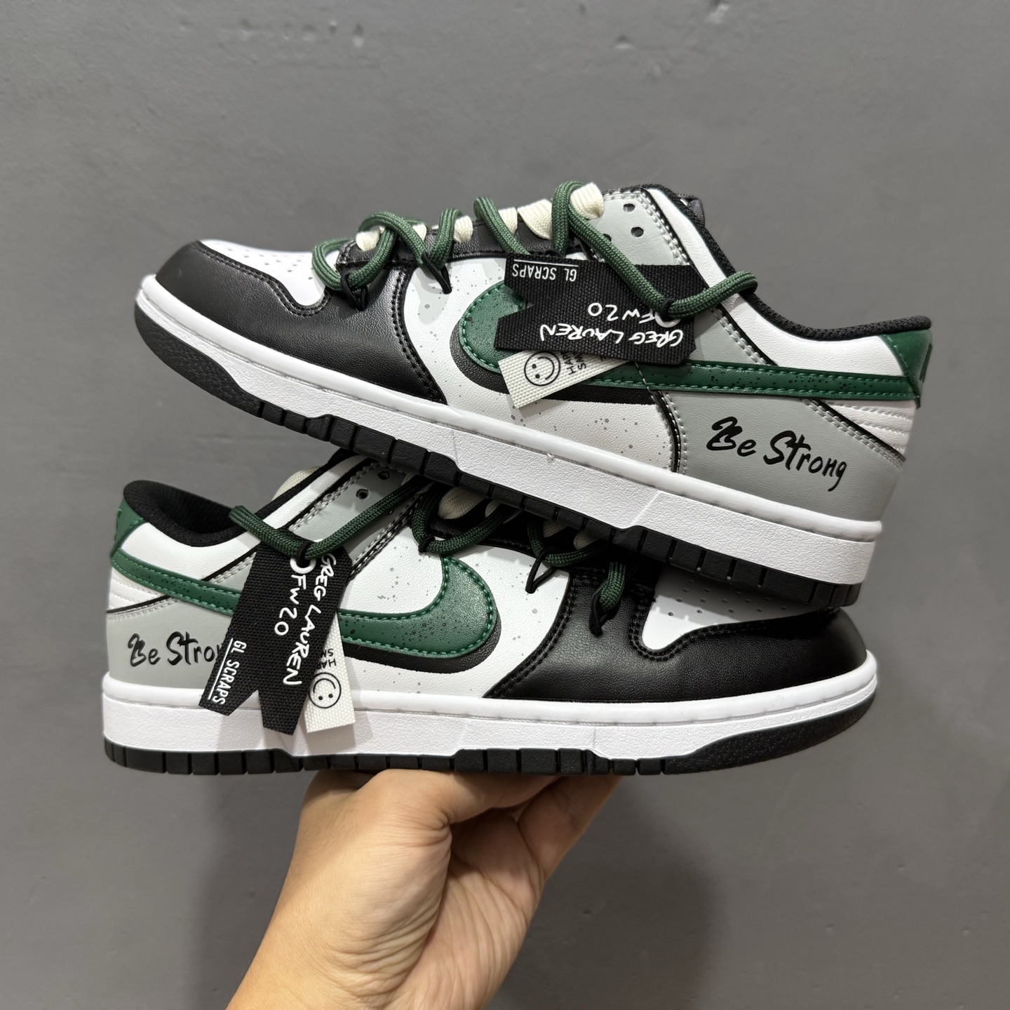 定制球鞋 Nike Dunk 闪电警戒 米黑红 DD1391-100