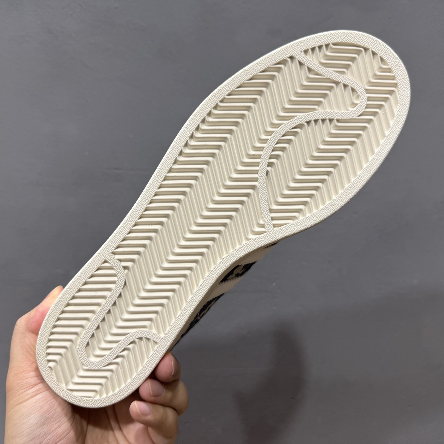 Adidas Originals Superstar 联名款贝壳头 JY8913