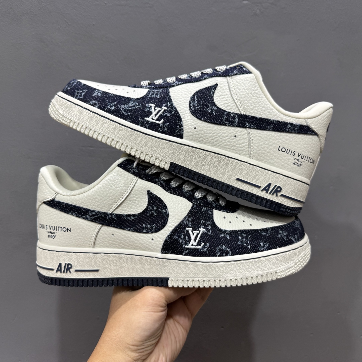 Louis Vuitton x NIke Air Force 1 深蓝牛仔 SC0601-553