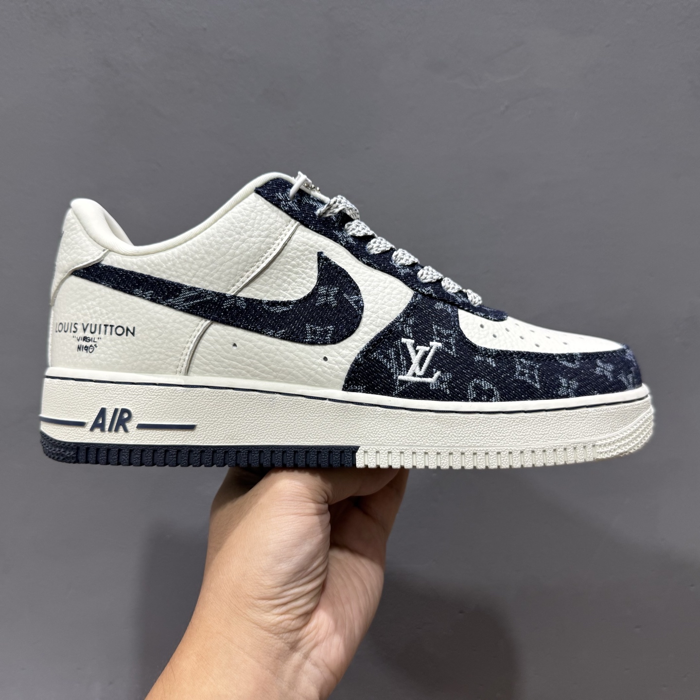 Louis Vuitton x NIke Air Force 1 深蓝牛仔 SC0601-553