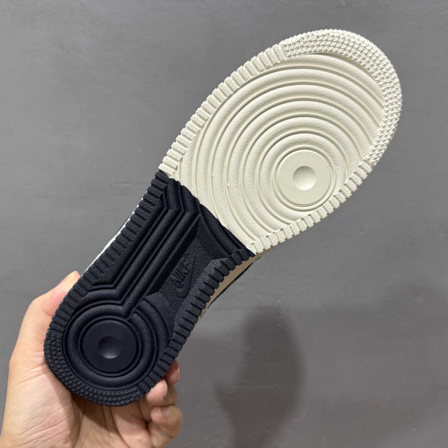 Louis Vuitton x NIke Air Force 1 深蓝牛仔 SC0601-553