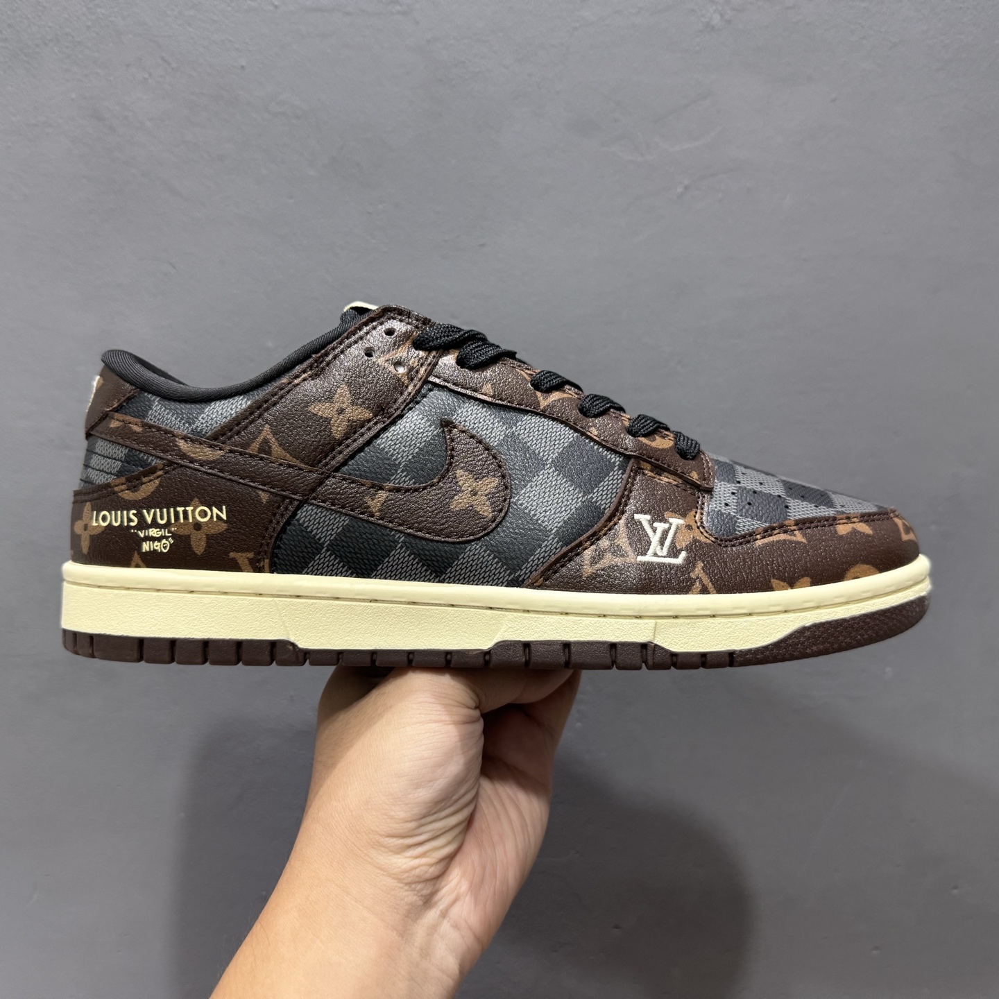 Nike SB Dunk Low LV联名 灰咖啡 高端定制 低帮休闲板鞋 SC0601-453