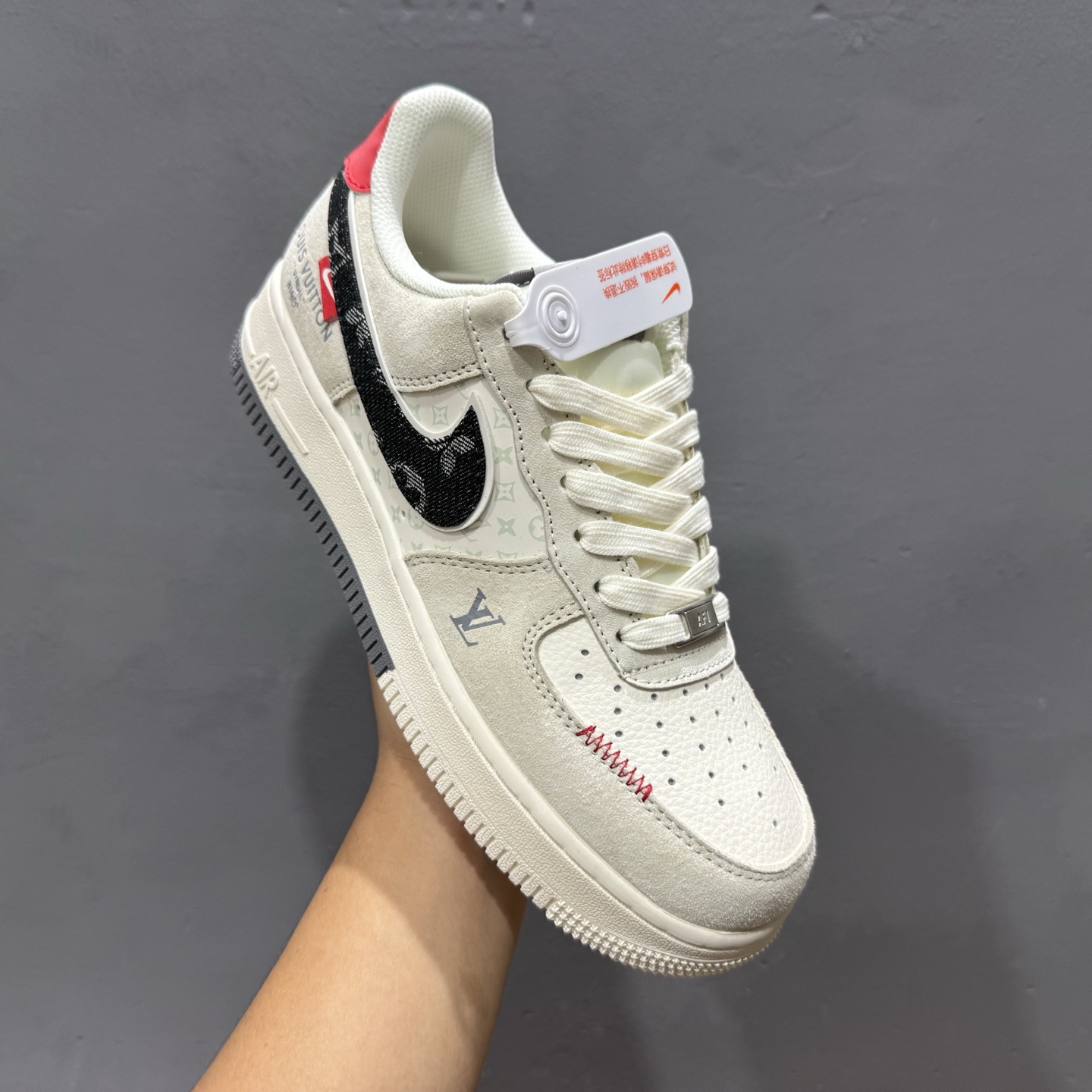 Nike Air Force 1'07 Low LV联名 猪八米灰红 空军一号低帮休闲板鞋 MZ9588-806