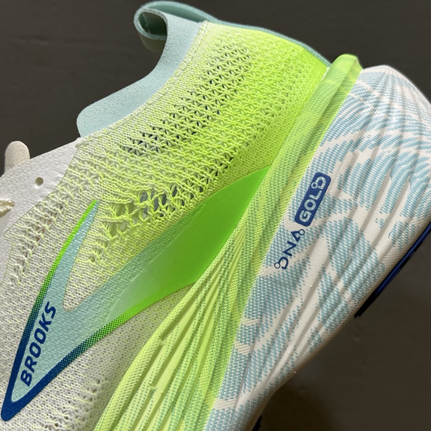 外贸热款专供 Brooks 布鲁克斯 Hyperion Elite 4 PB 网面运动鞋 1000531D134