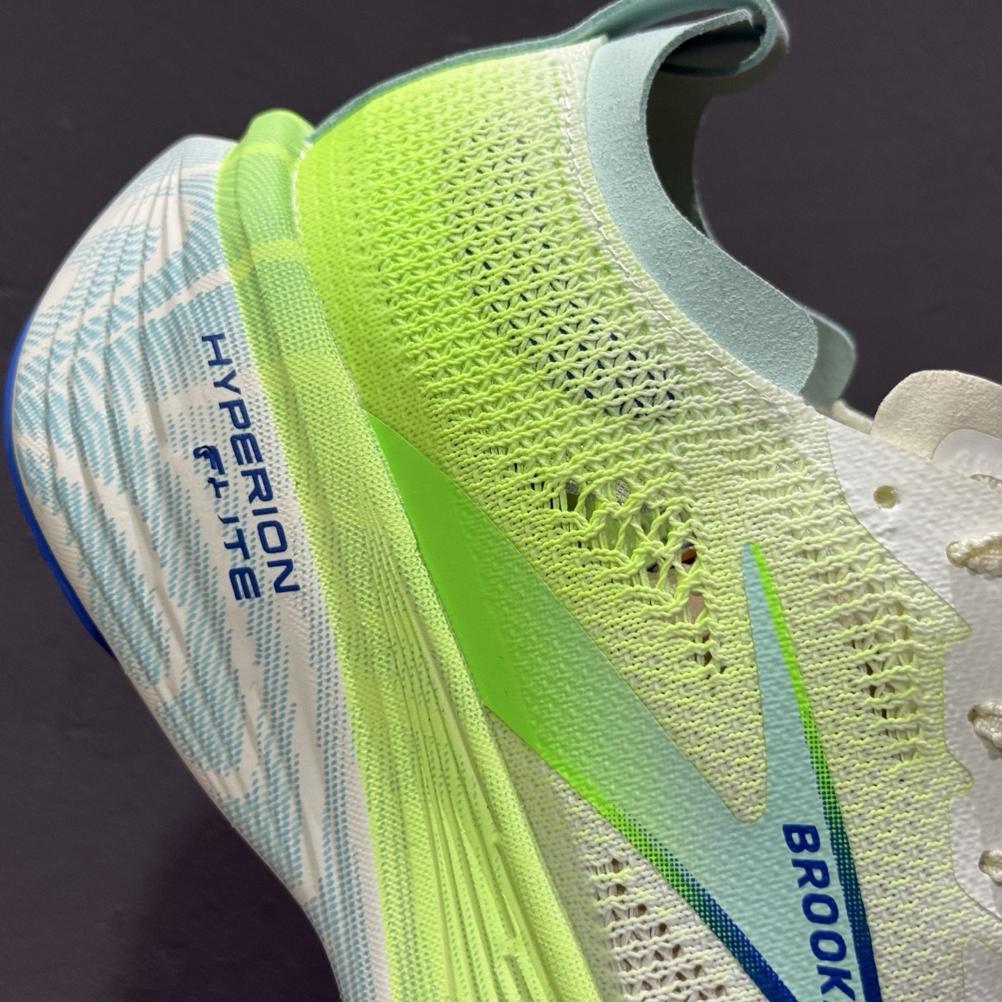 外贸热款专供 Brooks 布鲁克斯 Hyperion Elite 4 PB 网面运动鞋 1000531D134