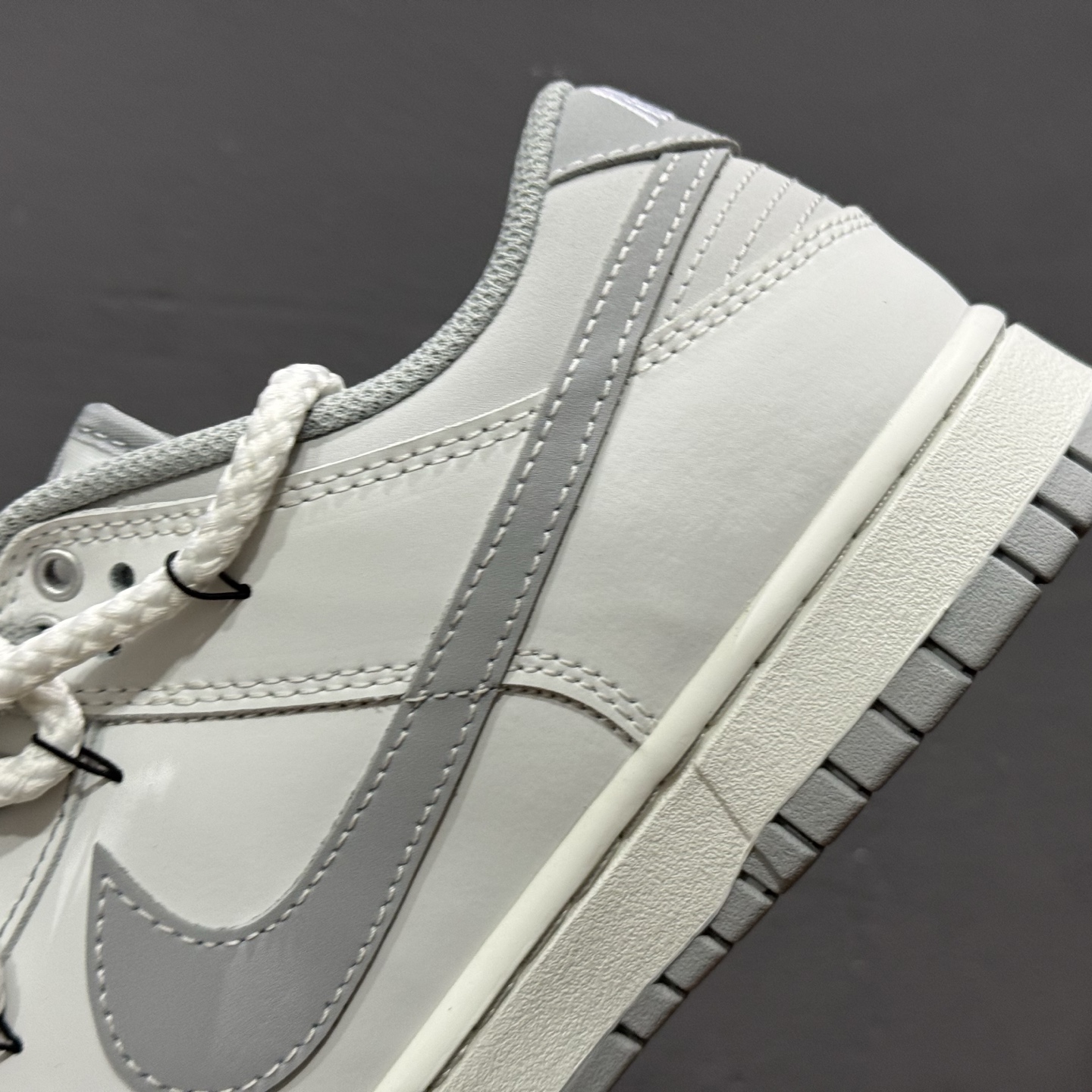 Nike SB Dunk Low ”Just Do It” 周年高端定制 低帮休闲板鞋 WG0508-040