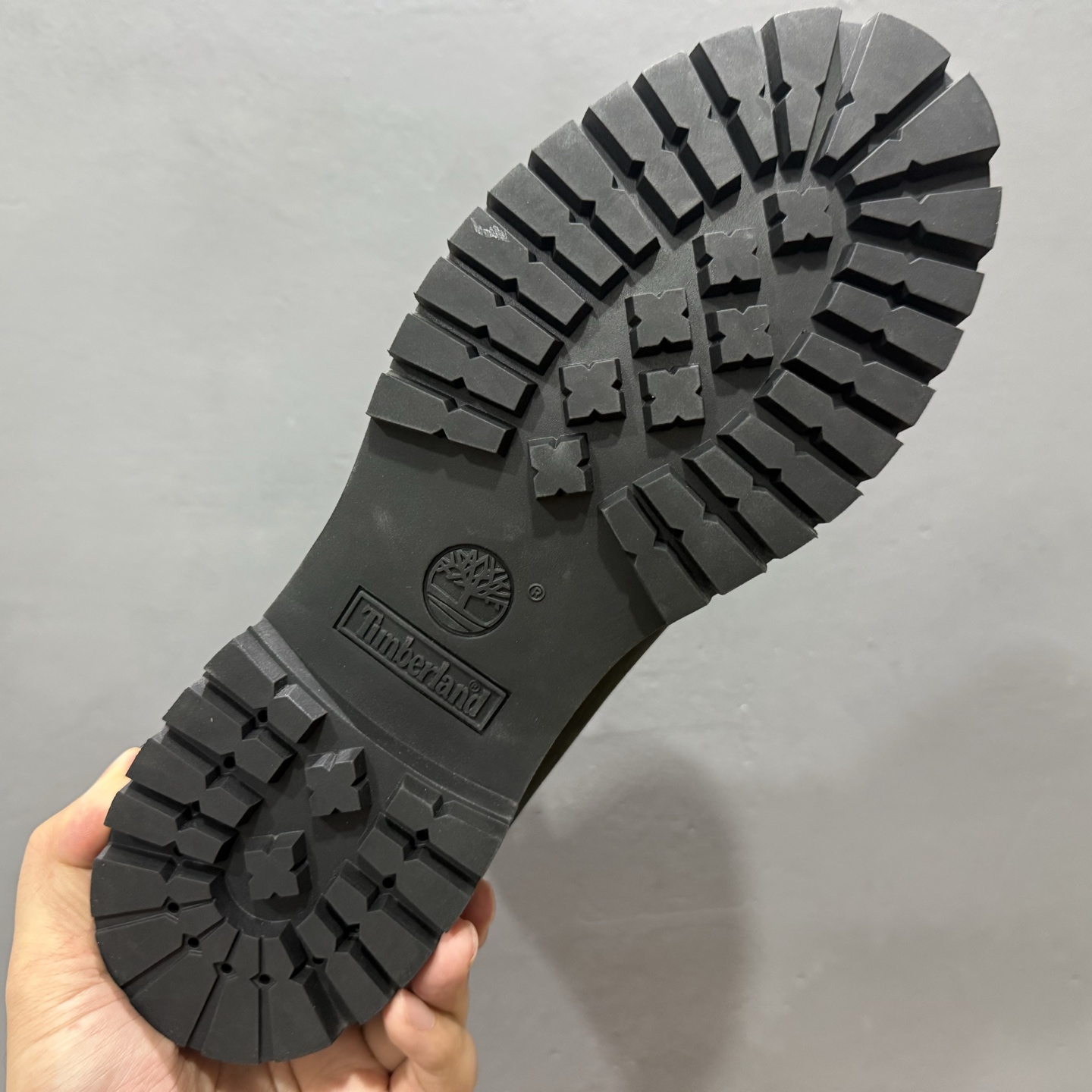 天伯伦Timberland 6 Inch Leather Boots添柏岚经典户外6英寸大黄靴“OG麦黄黑”TB010063-713