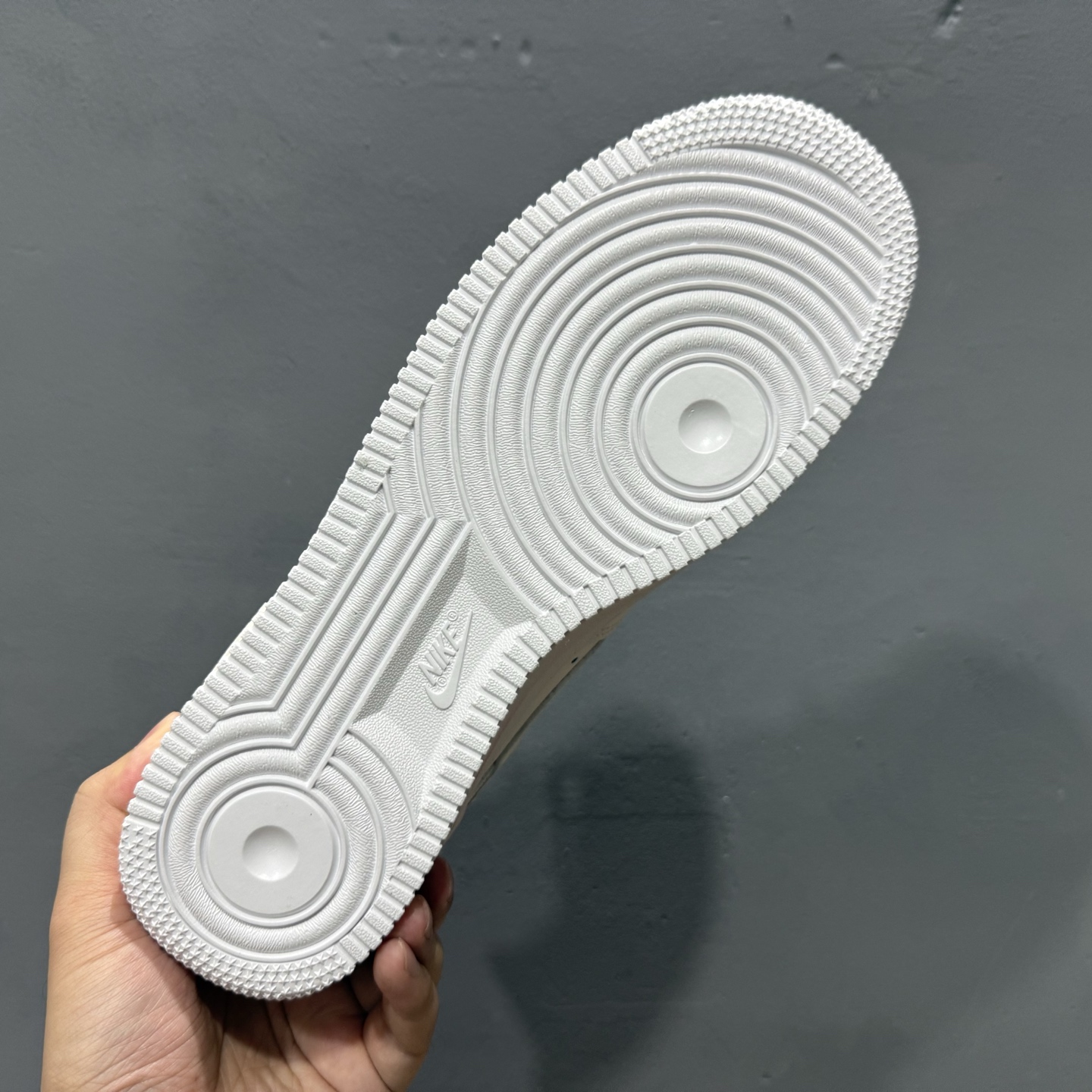 ￥260 Nike Air Force 1'07 Low ”Gemini” 手绘涂鸦十二星座系列 双子座 空军一号低帮休闲板鞋 521-621