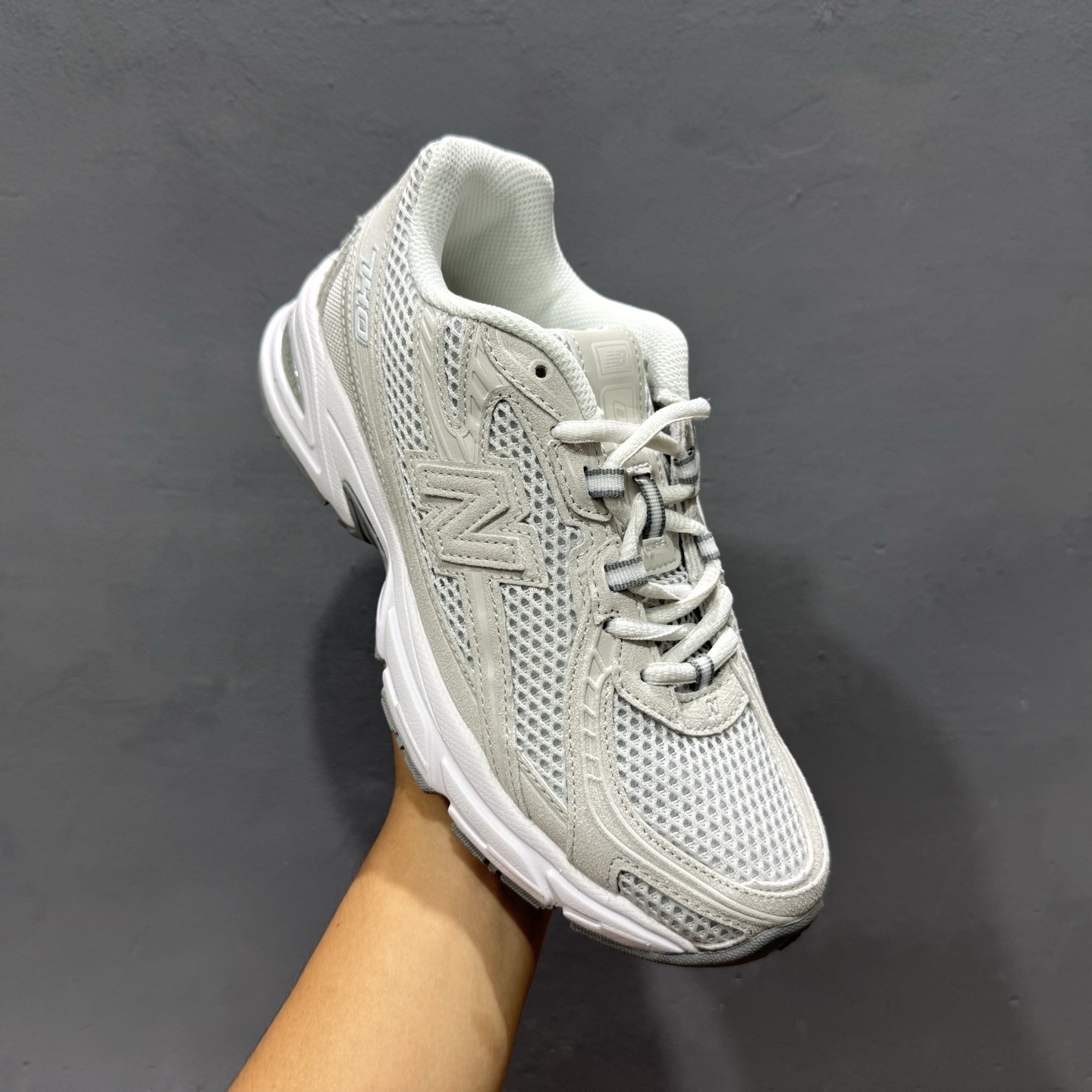 New Balance 740系列复古老爹风休闲运动慢跑鞋 U740GS2