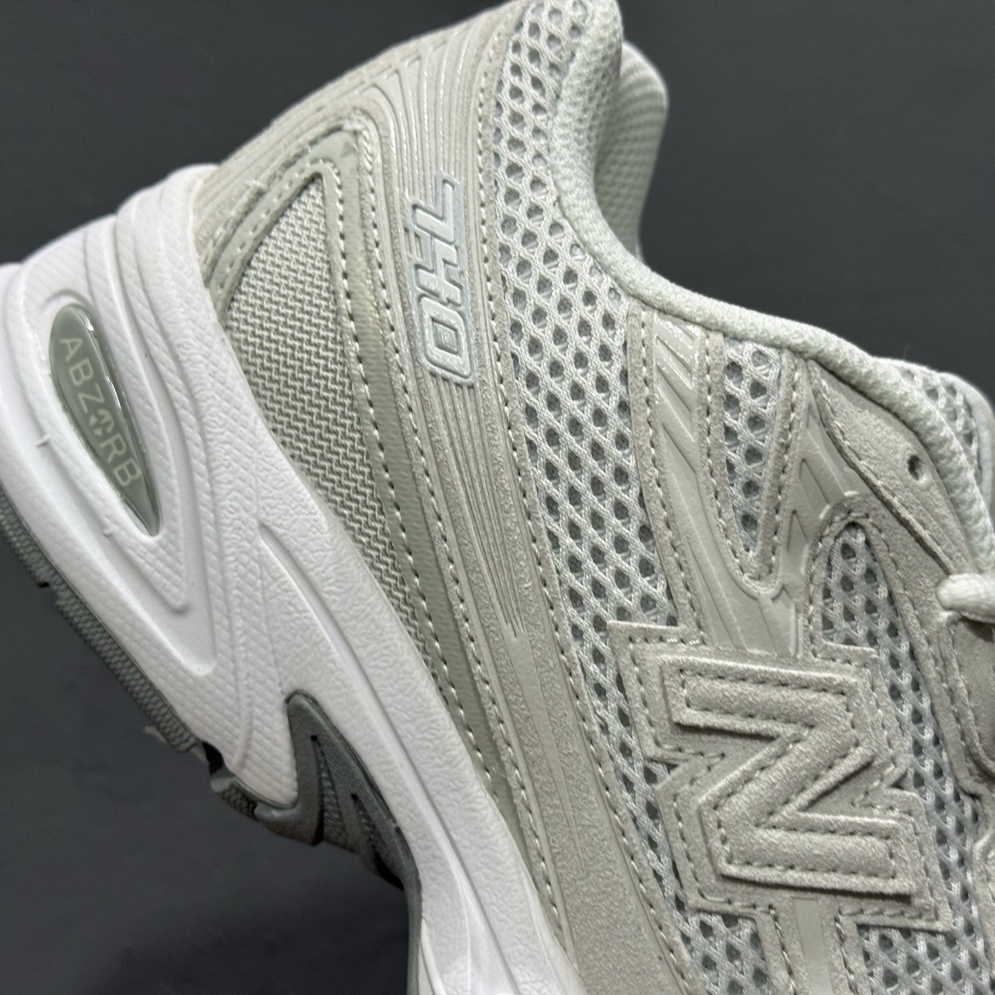 New Balance 740系列复古老爹风休闲运动慢跑鞋 U740GS2