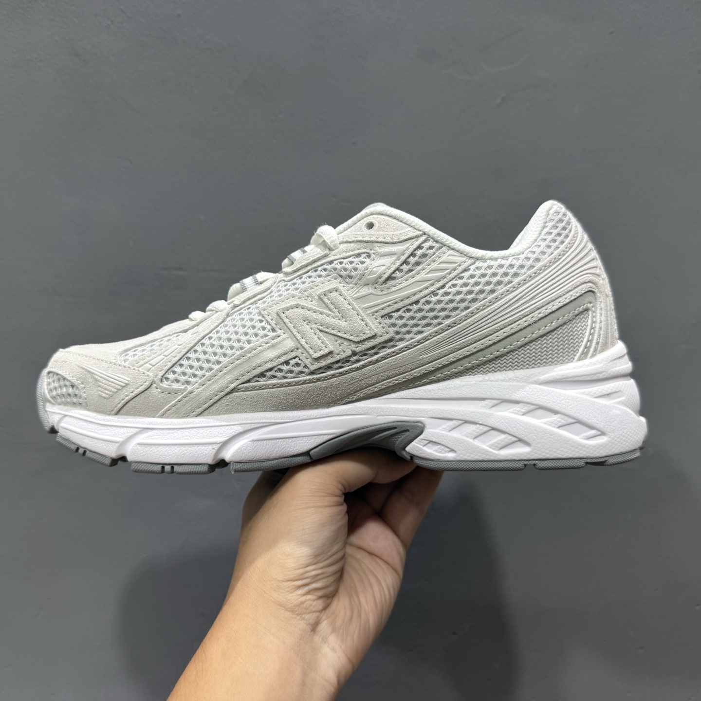 New Balance 740系列复古老爹风休闲运动慢跑鞋 U740GS2