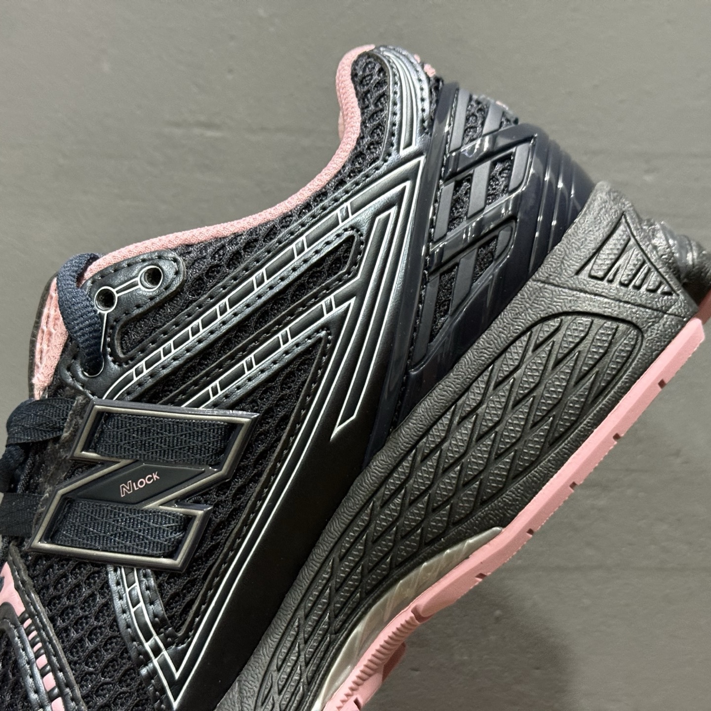 New Balance 1906系列复古老爹风休闲运动慢跑鞋 U1906RCU