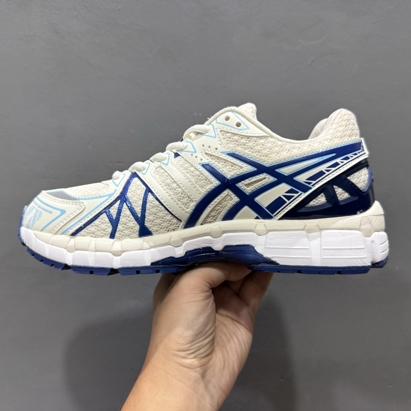 Asics Gel-Quantum 360 VIII 亚瑟士复古透气休闲鞋 1203A388-101