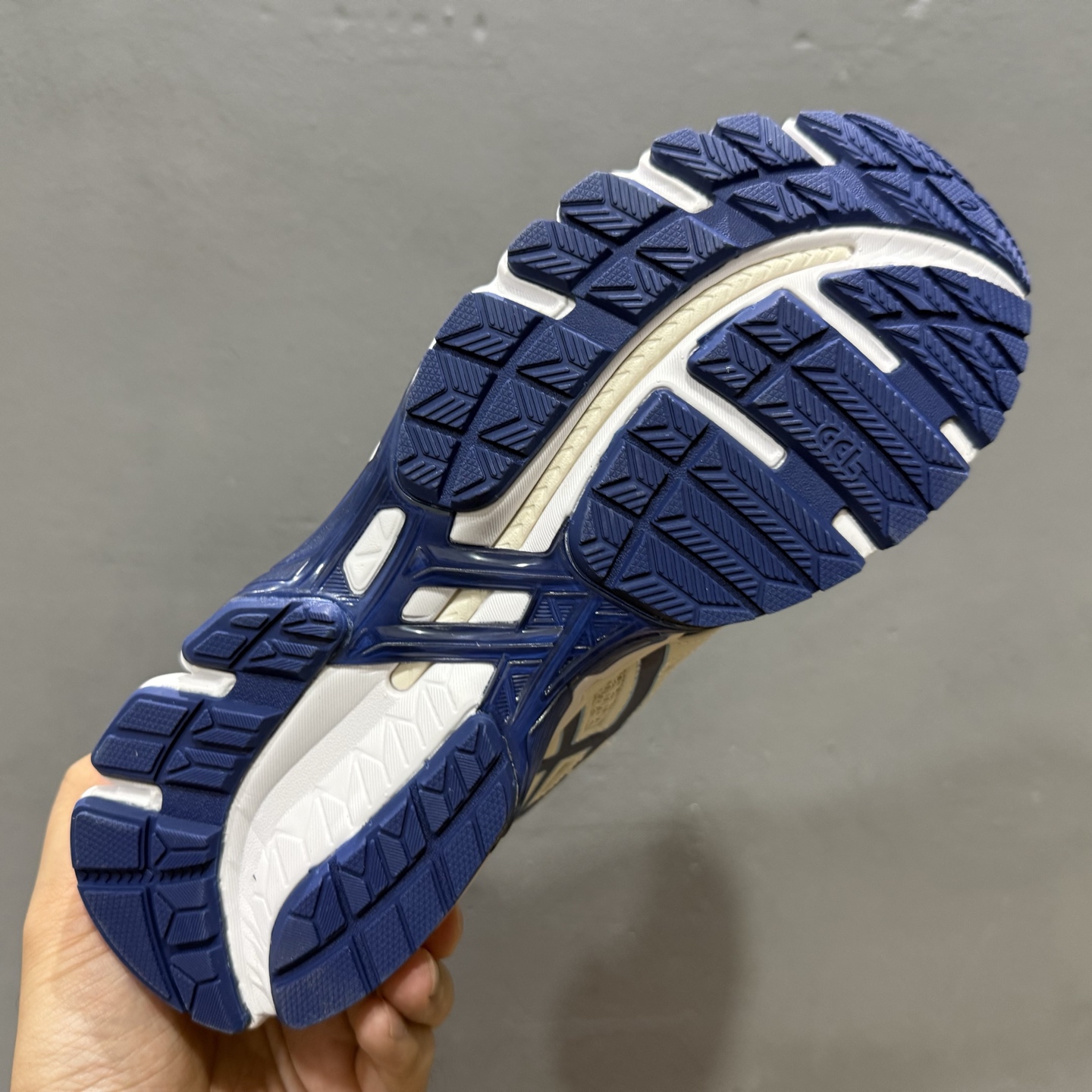 Asics Gel-Quantum 360 VIII 亚瑟士复古透气休闲鞋 1203A388-101