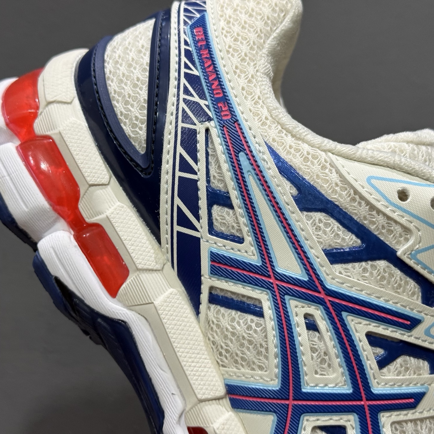 Asics Gel-Quantum 360 VIII 亚瑟士复古透气休闲鞋 1203A388-101