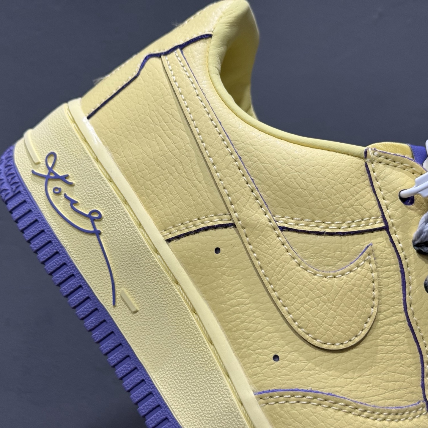 Nike Air Force 1'07 Low 空军一号低帮休闲板鞋 HV9408-700