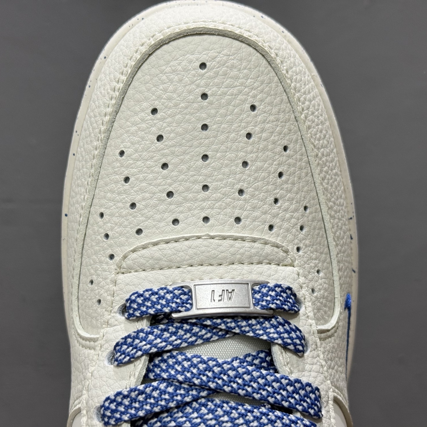 Champion x Nike Air Force 1 米蓝红 QW5606-266