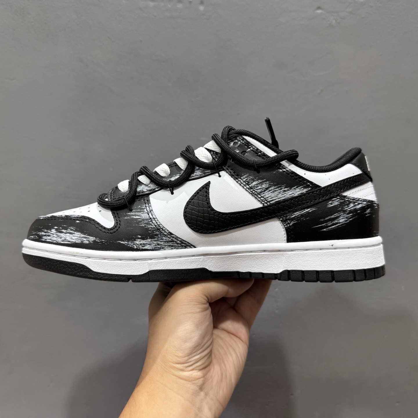 Nike Dunk Low Retro 定制绑带 低帮休闲运动板鞋 DD1391-100