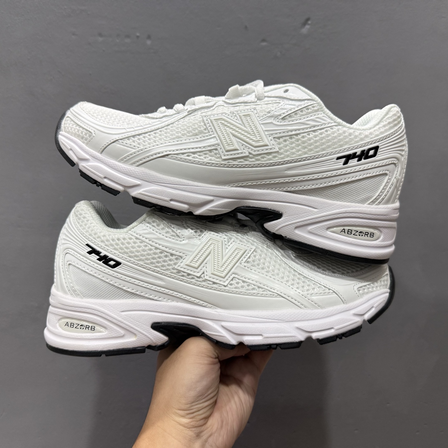 New Balance 740系列复古老爹风休闲运动慢跑鞋 U740WW2