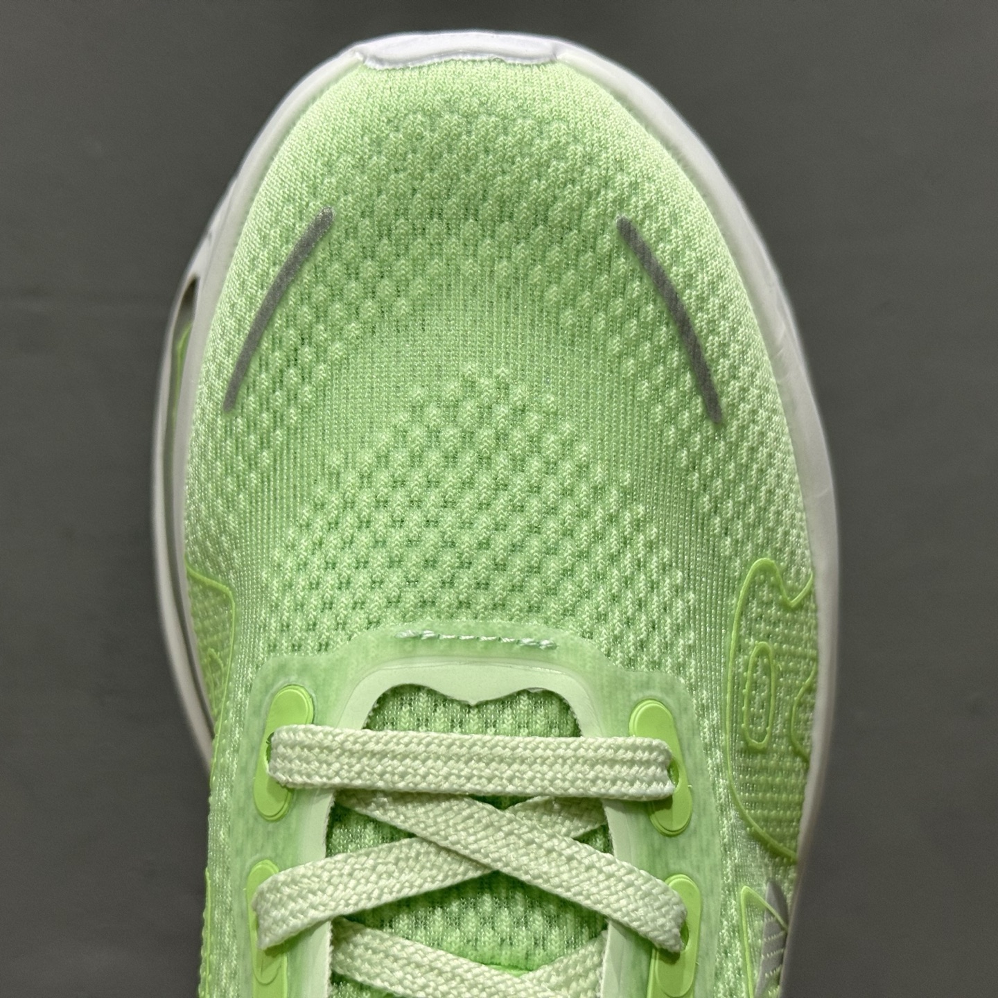 Nike Vomero premium Air气垫40周年 舒适百搭防滑耐磨 支撑缓震低帮 休闲跑步鞋 FN8453-023