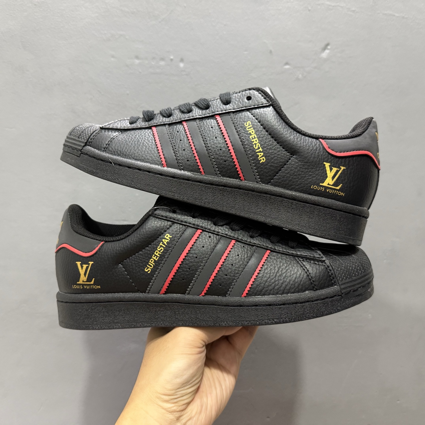Adidas Originals Superstar 联名款贝壳头 JY8908